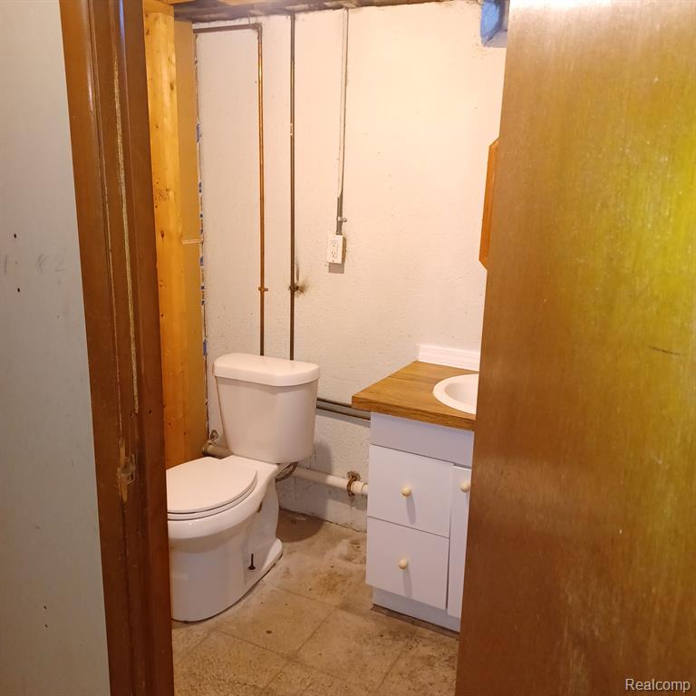 8739 Republic Avenue, Warren, MI 48089 — Photo 18