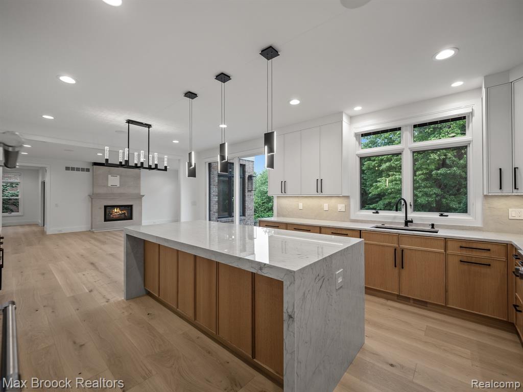 4331 Spruce Hill Lane, Bloomfield Hills, MI 48301 — Photo 13