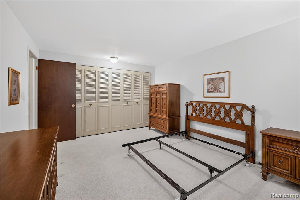 8236 Burning Bush Road, Grosse Ile, MI 48138 — Photo 29