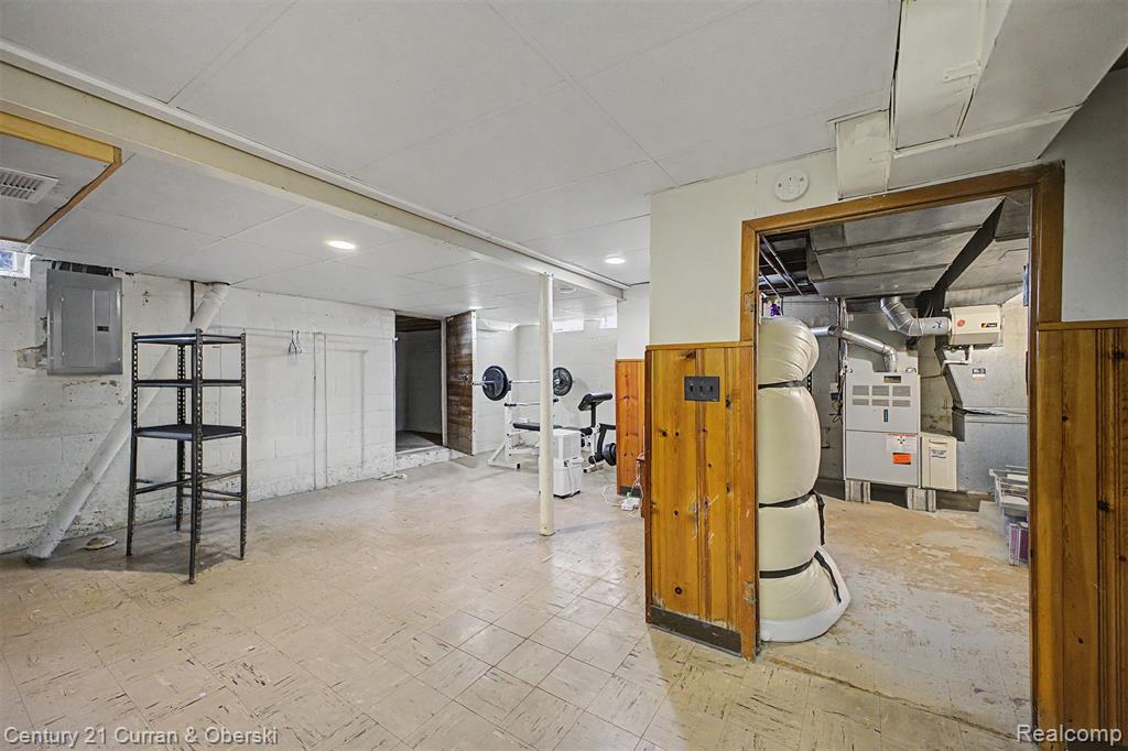 6821 Kolb Avenue, Allen Park, MI 48101 — Photo 15