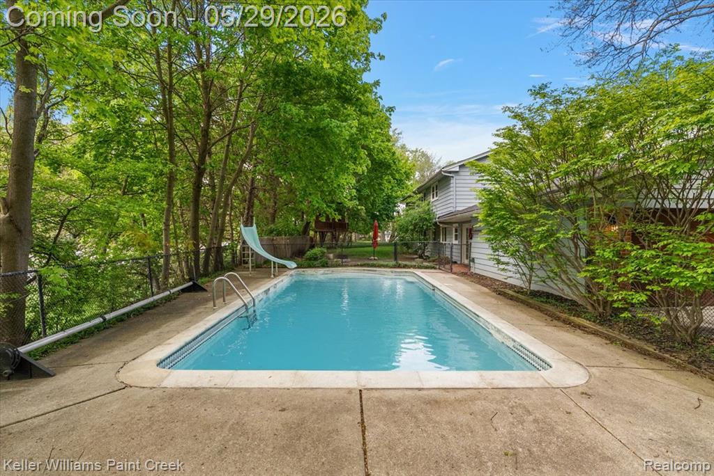 5795 Thorny Ash Road, Rochester, MI 48306 — Photo 56