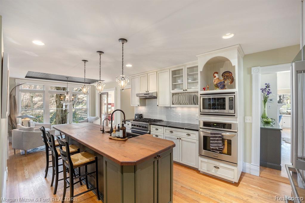 9662 Hadley Road, Clarkston, MI 48348 — Photo 8