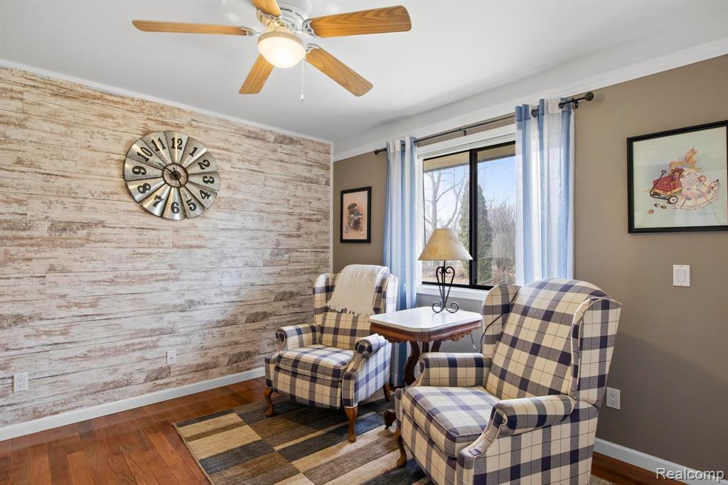 4025 PRESIDENTIAL Way, Highland, MI 48356 — Photo 38