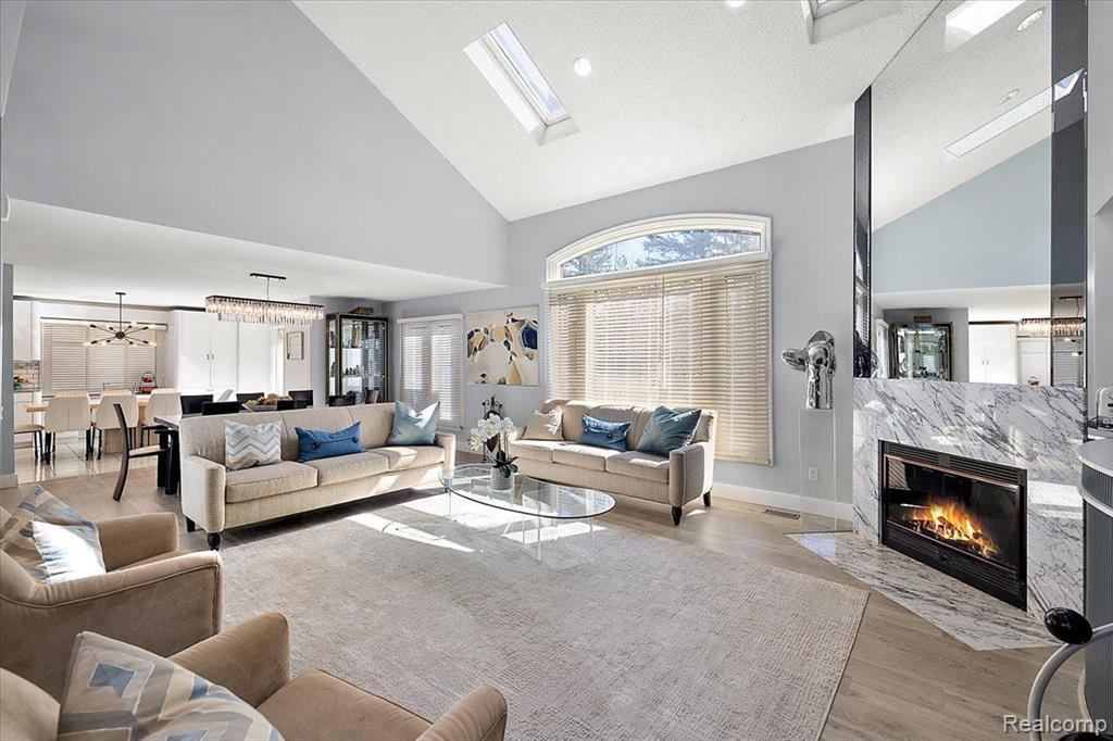 6463 ROYAL POINTE Drive, West Bloomfield, MI — Photo 13