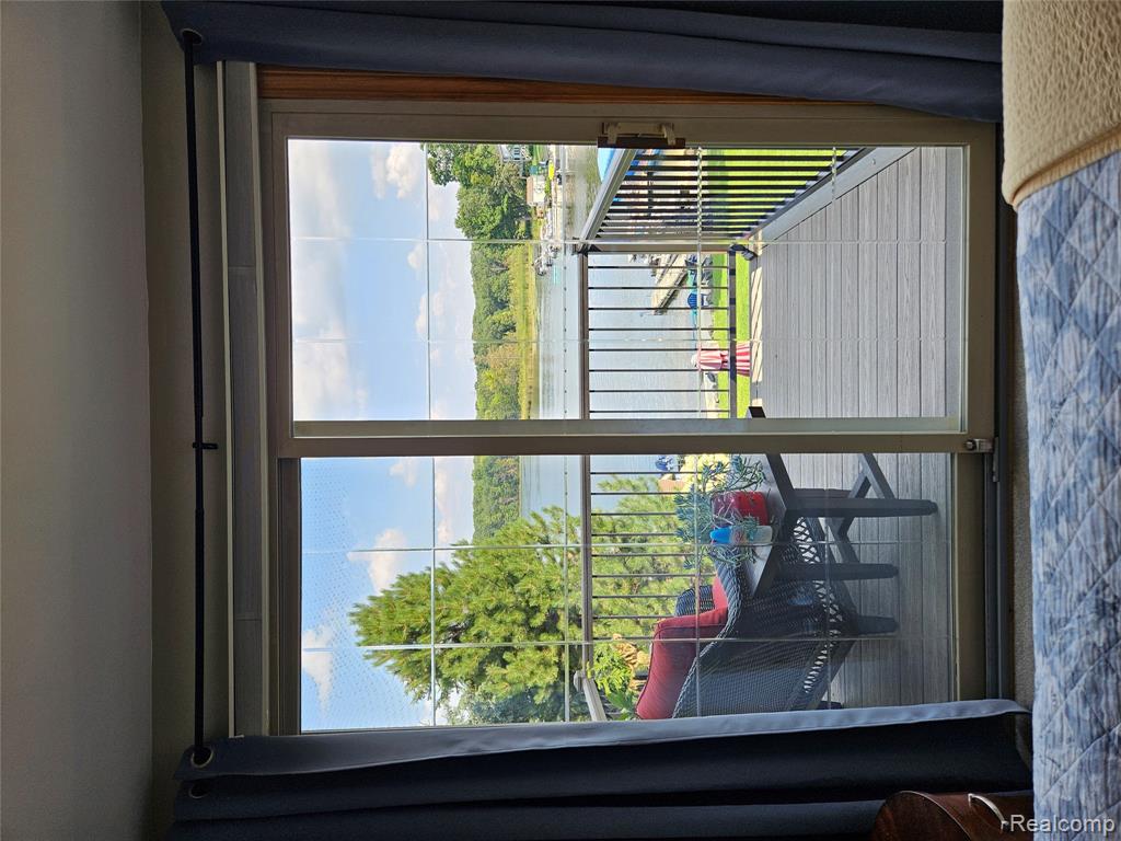1325 Beach Drive, Orion, MI — Photo 15