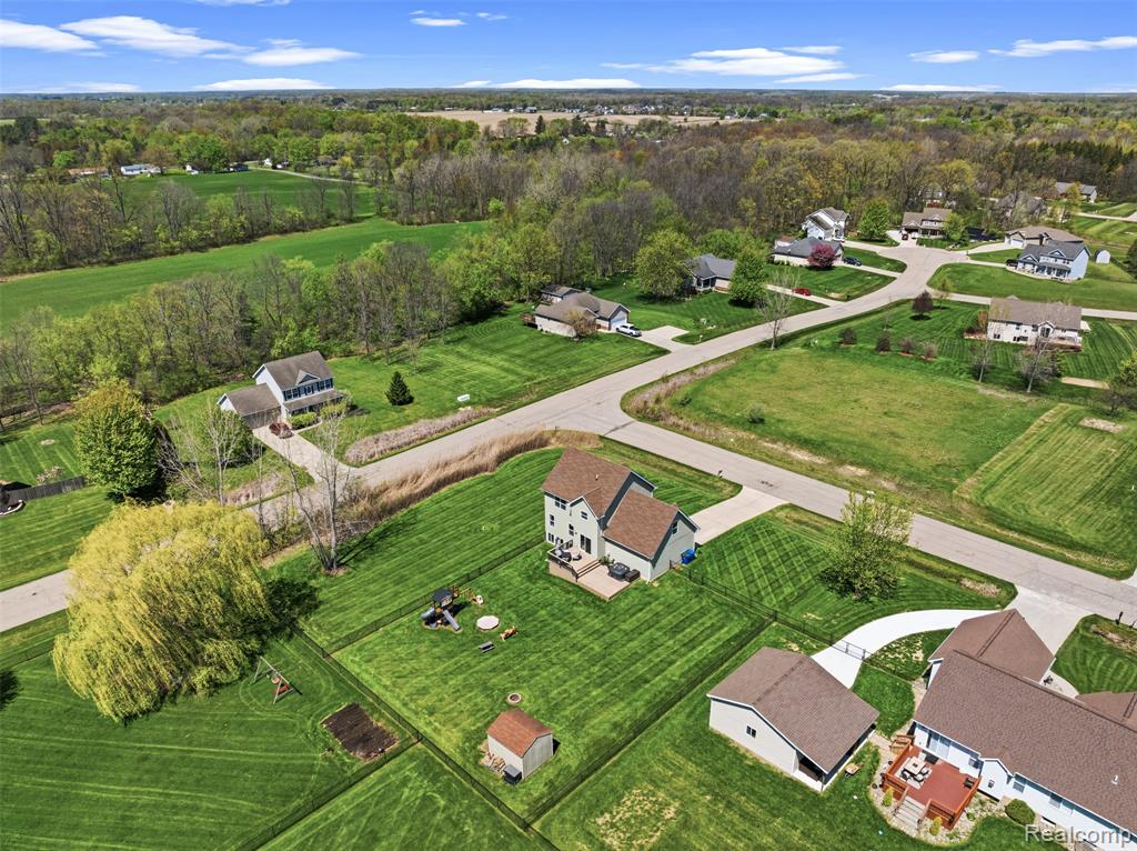 4357 Drake Drive, Swartz Creek, MI 48473 — Photo 44