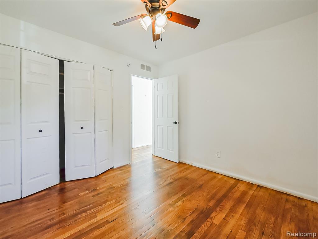17424 Salem Street, Detroit, MI 48219 — Photo 12