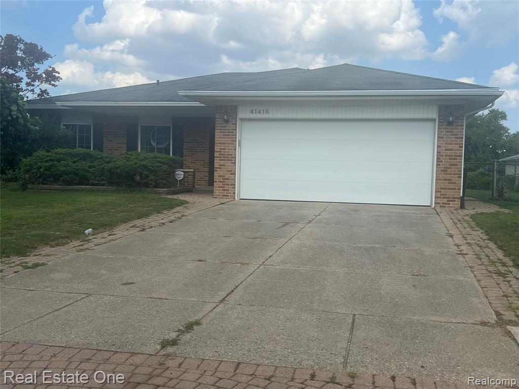 41416 N SPICEMILL Drive E, Sterling Heights, MI 48314 — Photo 2
