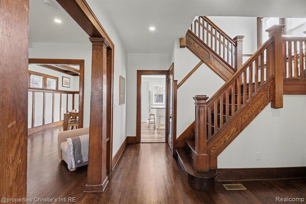3466 FISCHER Street, Detroit, MI 48214 — Photo 3