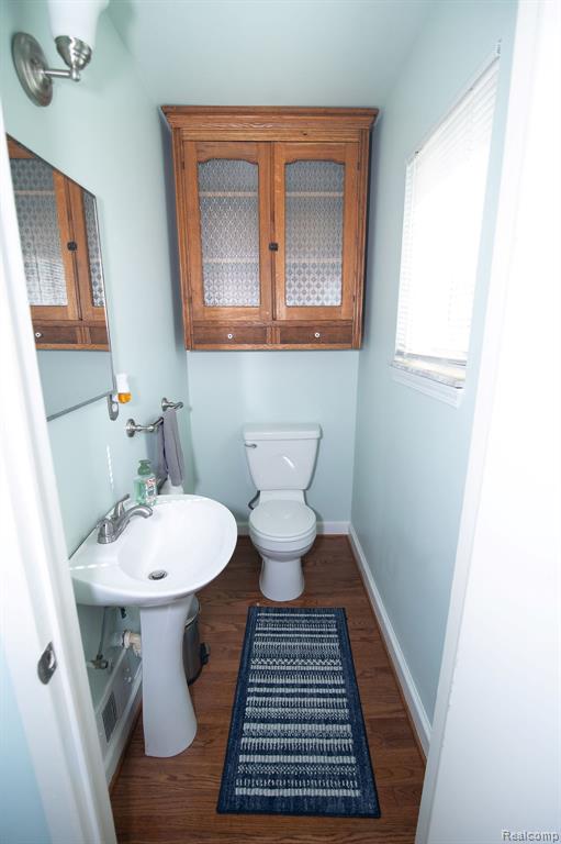 9482 Waterman Drive, Grosse Ile, MI 48138 — Photo 13