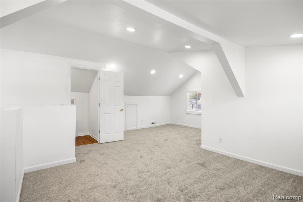 737 Webb Street, Detroit, MI 48202 — Photo 28