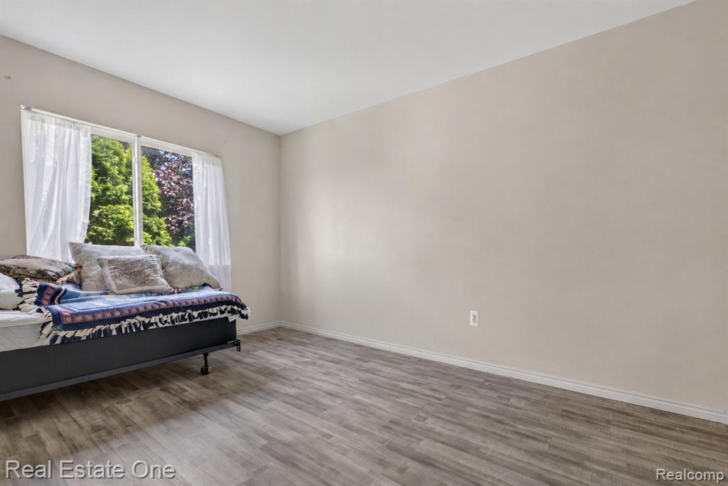 510 Boulder Lake Drive, Oxford, MI 48371 — Photo 28