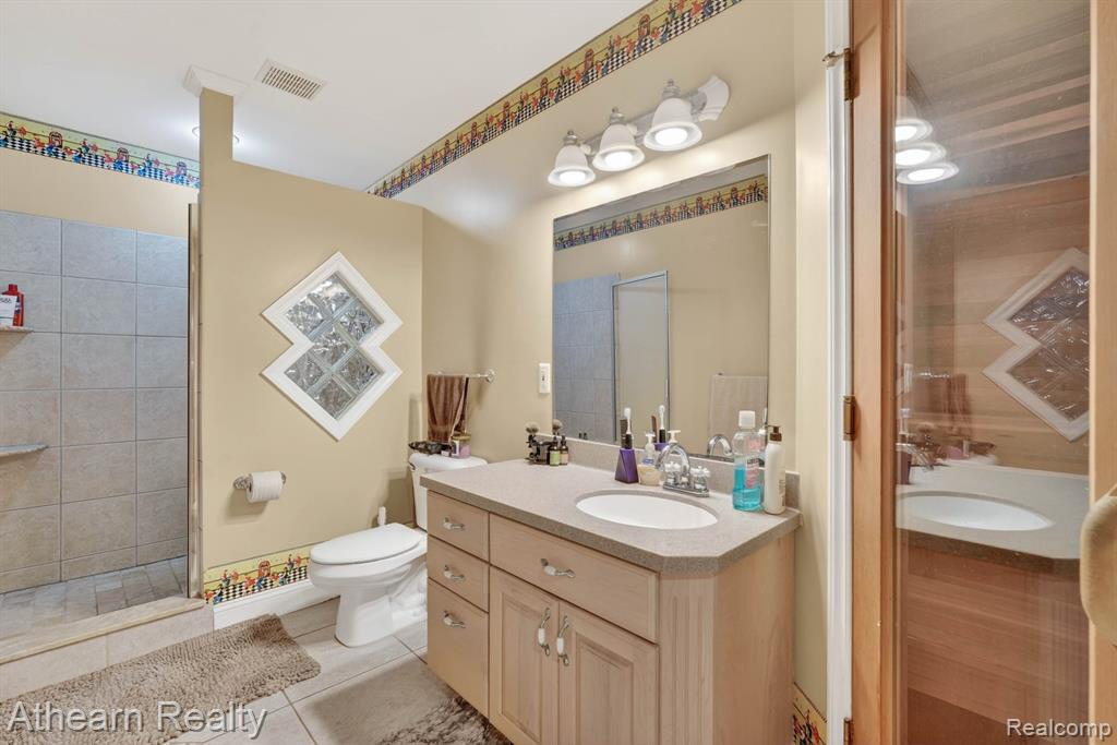 5326 Lake Forest Boulevard, Brighton, MI 48116 — Photo 60