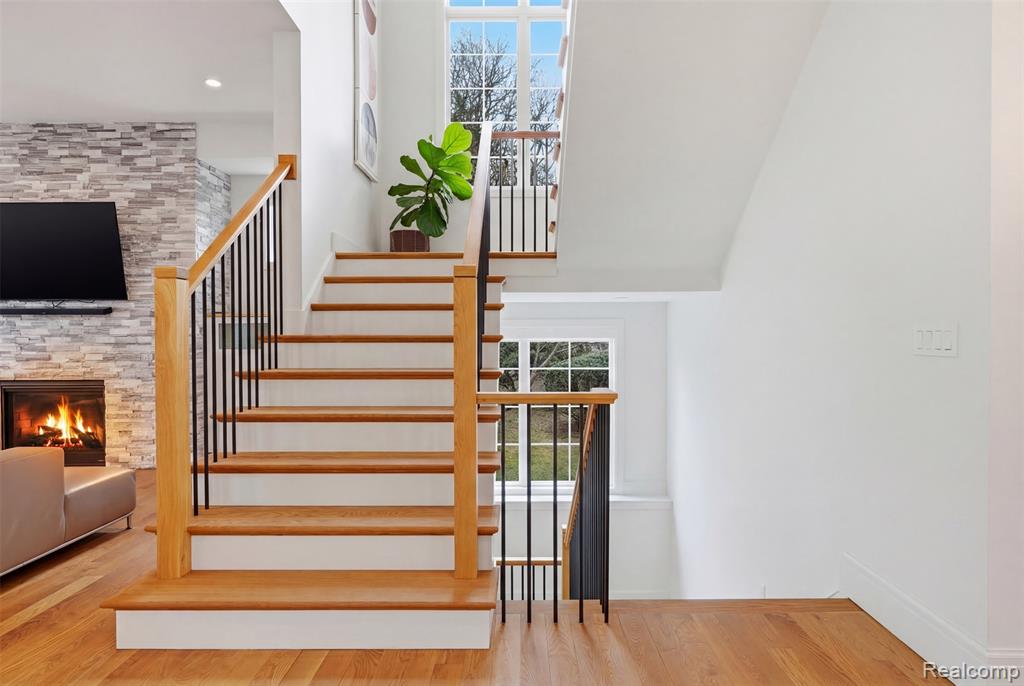 345 Dalebrook Lane, Bloomfield Hills, MI 48301 — Photo 27