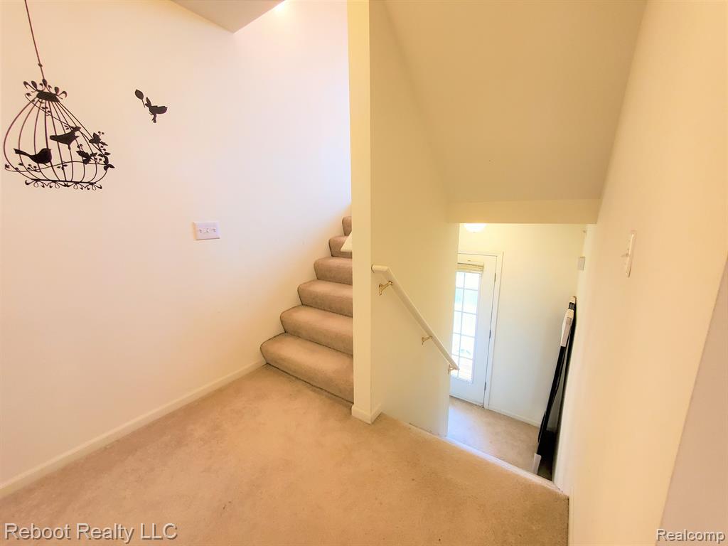 1127 BEAVER Run, Troy, MI 48083 — Photo 16