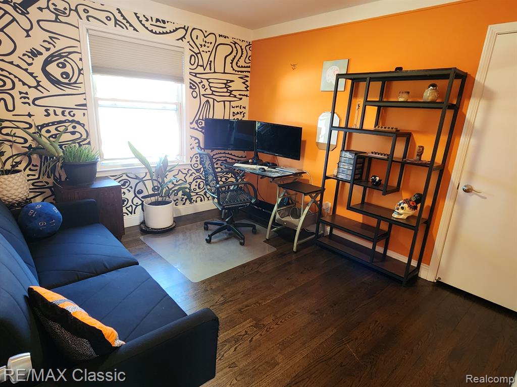 621 SYMES Avenue, Royal Oak, MI 48067 — Photo 17