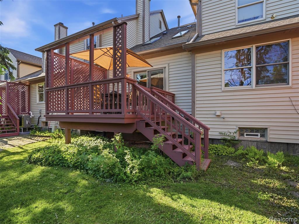 426 Oak Run Court, Royal Oak, MI 48073 — Photo 27