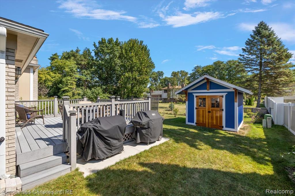 5970 Slate Drive, Troy, MI 48085 — Photo 35