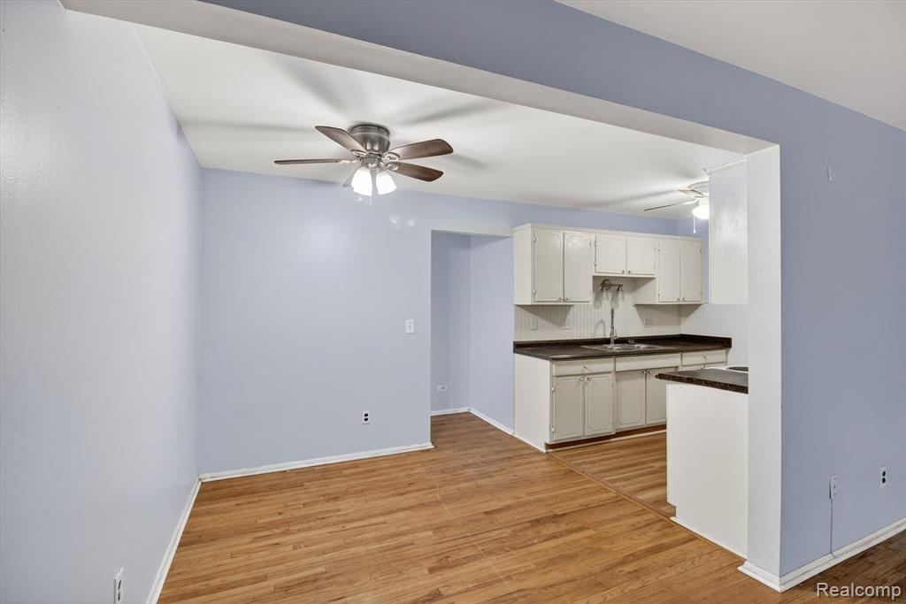 25301 5 Mile rd, 109, Redford, MI 48239 — Photo 11