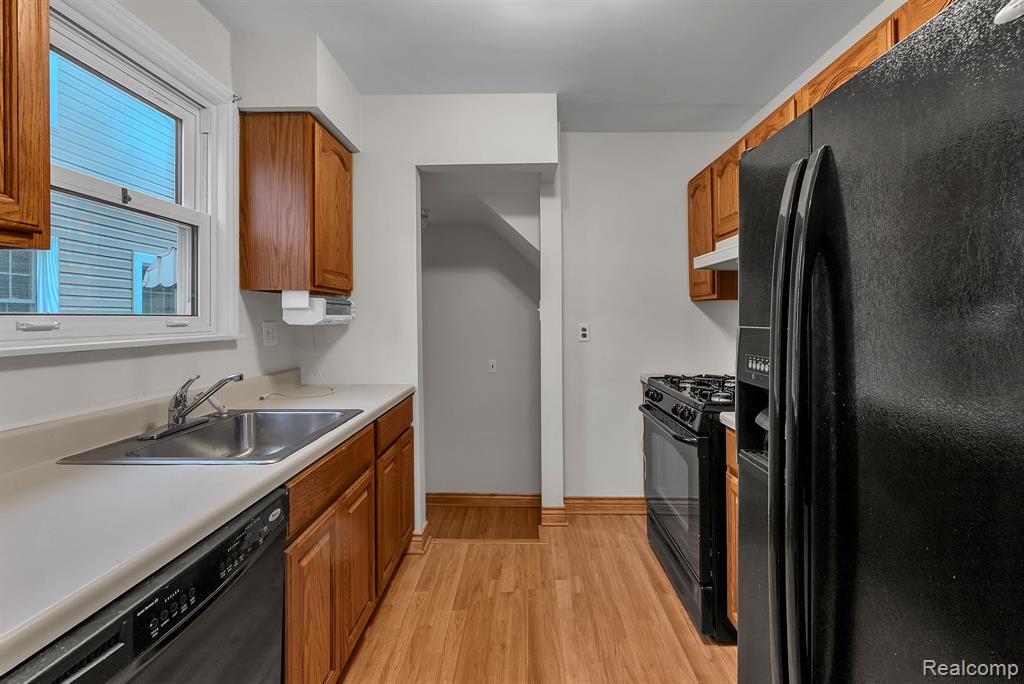 1133 Mill Street, Lincoln Park, MI 48146 — Photo 7