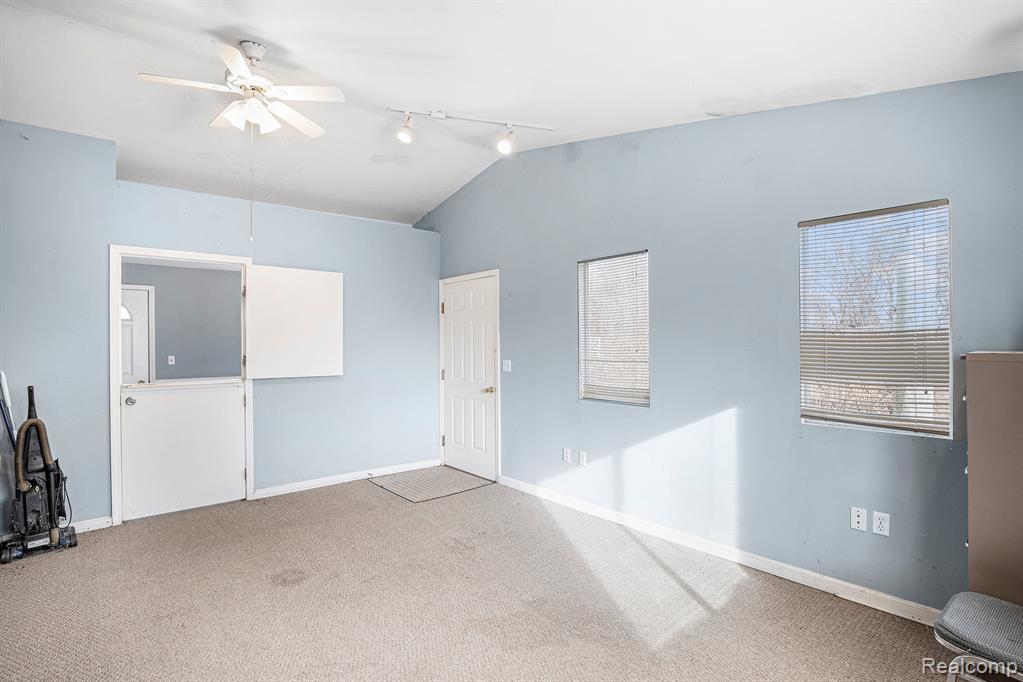 8050 Ortonville Road, Clarkston, MI 48348 — Photo 6