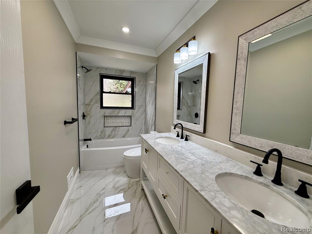 18144 N Oak Drive, Clinton Twp, MI 48038 — Photo 20