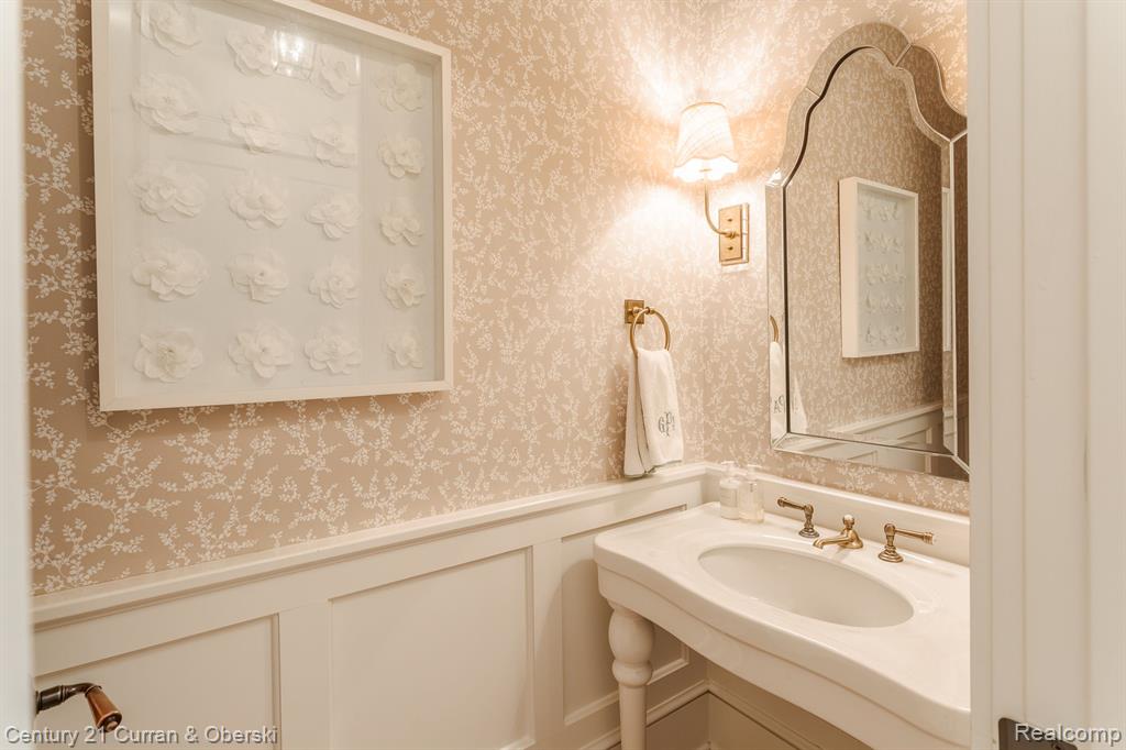 47033 TIMBERLANE Street, Northville, MI 48167 — Photo 16