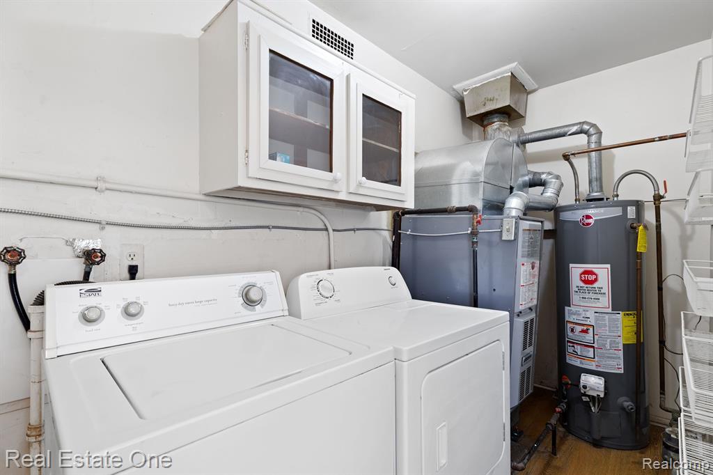 7957 PINE Street, Taylor, MI 48180 — Photo 11