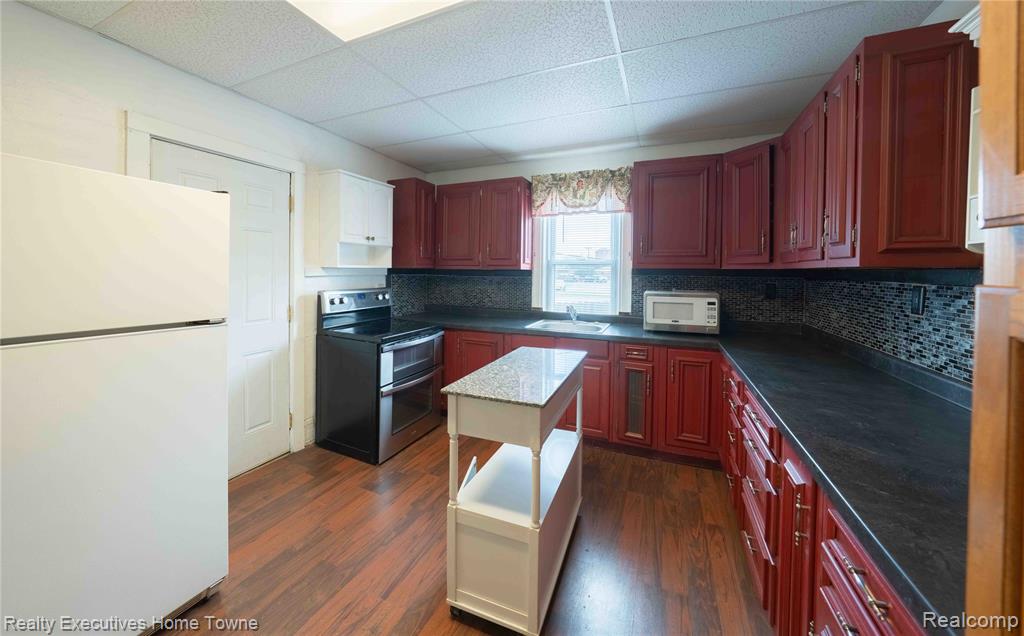 1409 Kearney Street, Port Huron, MI 48060 — Photo 4