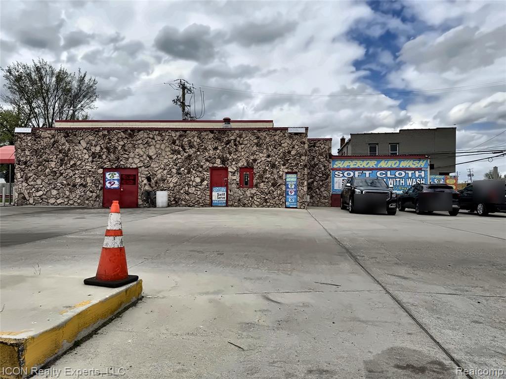 6245 E 7 Mile Road, Detroit, MI 48234 — Photo 2