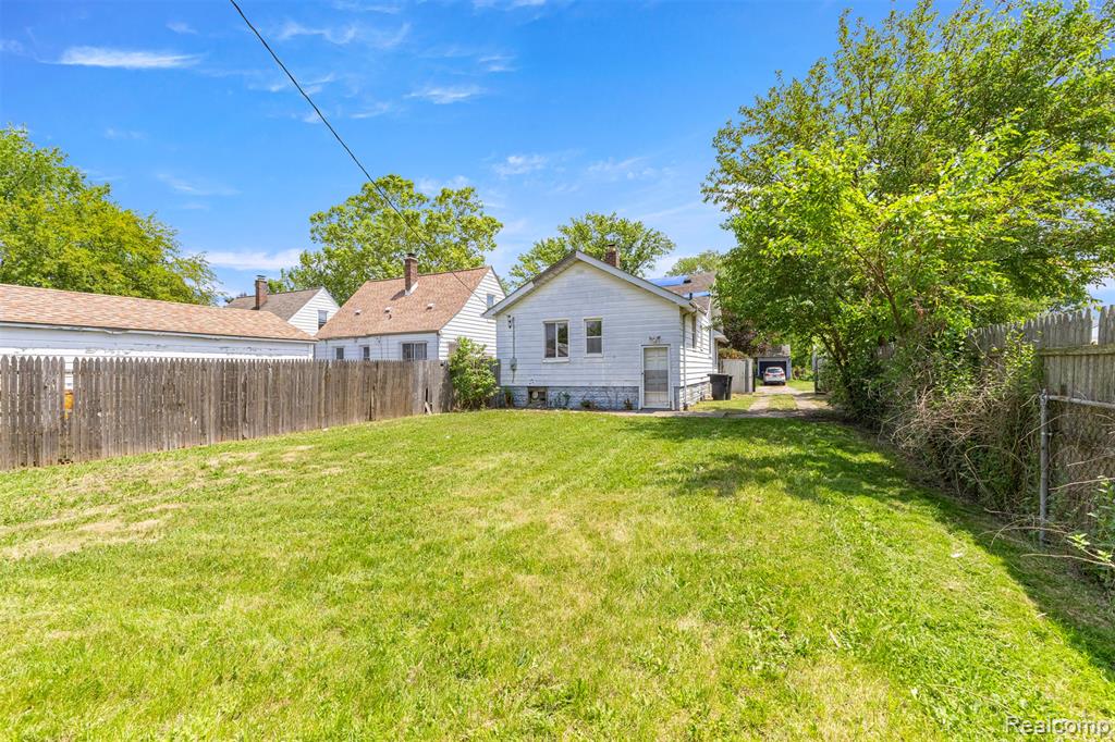 6025 Rosemont Avenue, Detroit, MI 48228 — Photo 23