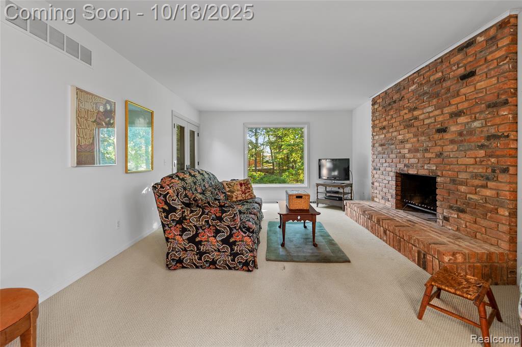 448 Streamview Court, Rochester Hills, MI 48309 — Photo 15
