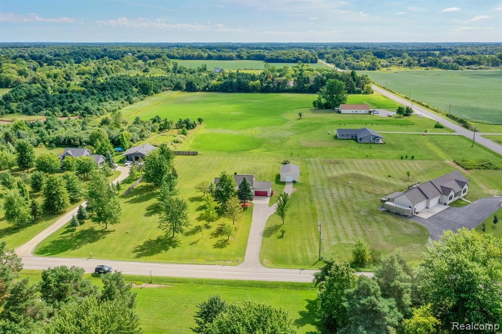 8038 Duquette Road, Brockway, MI 48097 — Photo 4