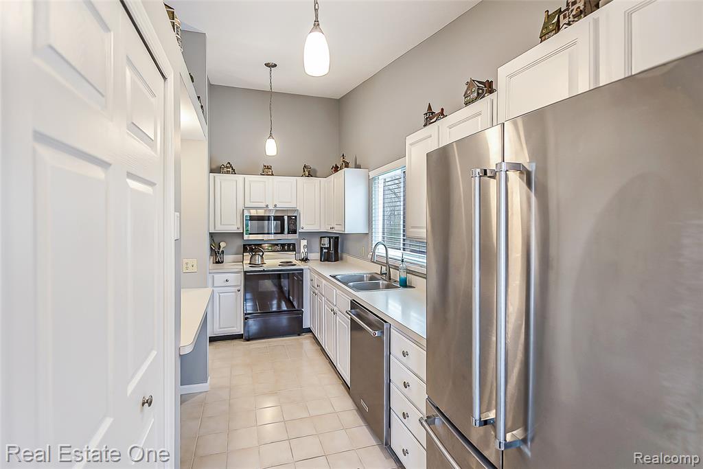 62511 Raleigh Court, 6, South Lyon, MI 48178 — Photo 7