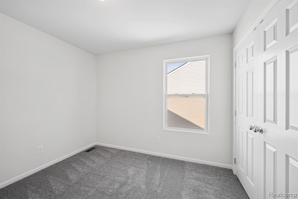 700 Knollwood Bend, Chelsea, MI 48118 — Photo 25
