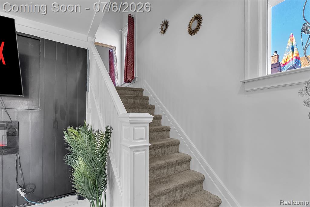 4405 BEWICK Street, Detroit, MI 48214 — Photo 12