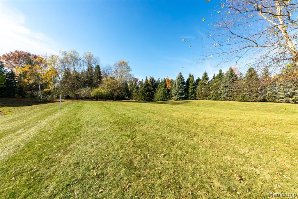 3446 Kneeland Circle, 28, Howell, MI 48843 — Photo 36