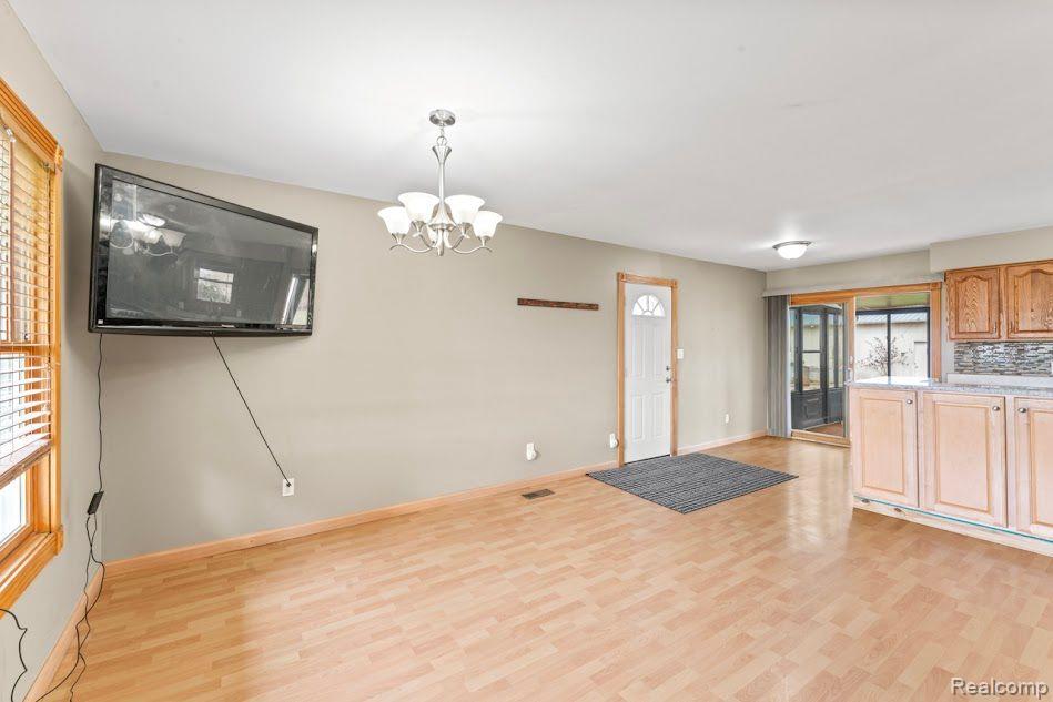 14542 N MCKINLEY Road, Montrose, MI 48457 — Photo 7