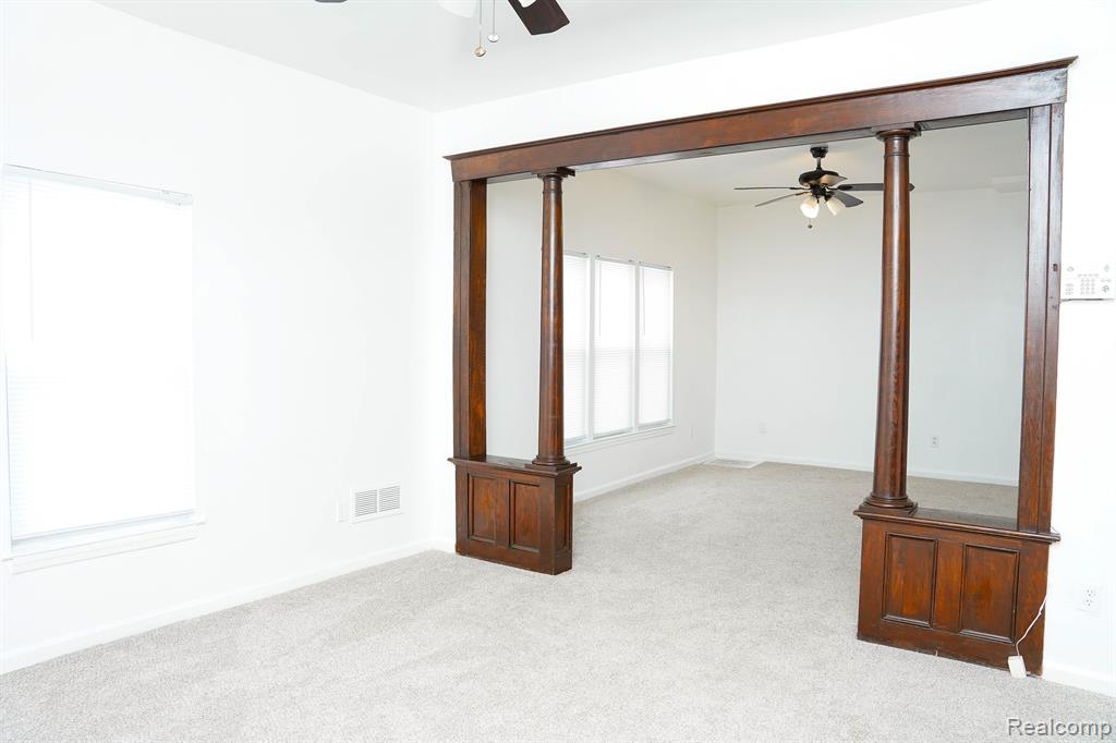 81 WILLARD Street, Pontiac, MI 48342 — Photo 48