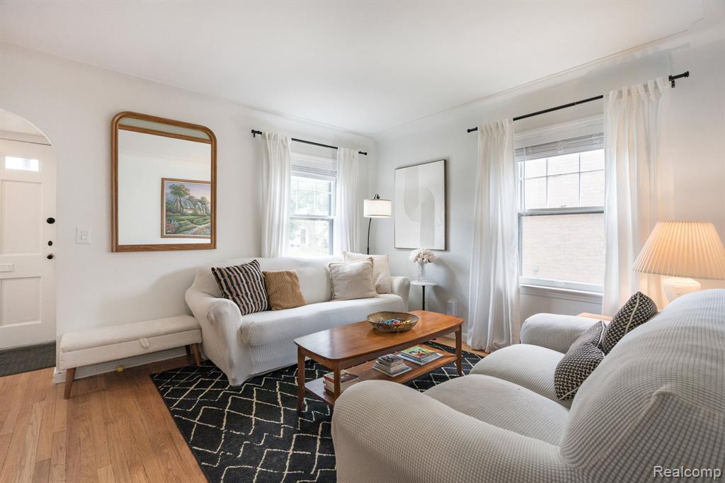 632 S Edison Avenue, Royal Oak, MI 48067 — Photo 4