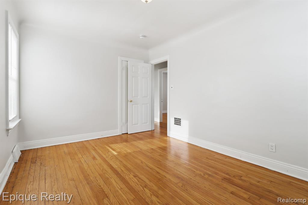 9535 Terry Street, Detroit, MI 48227 — Photo 31