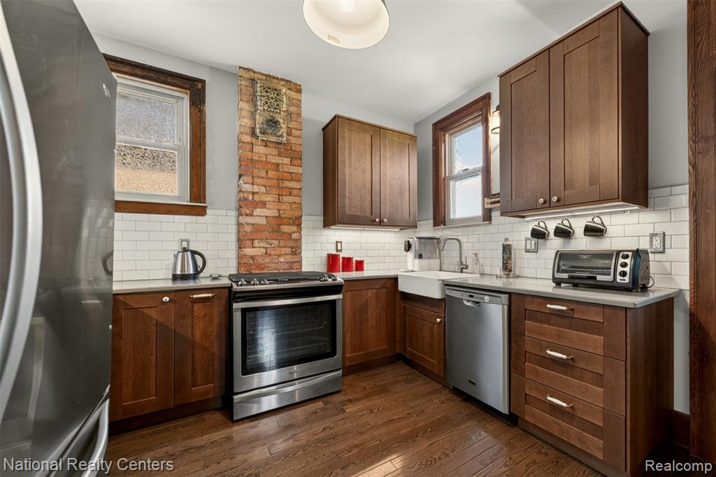 700 Taylor Street, Detroit, MI 48202 — Photo 21