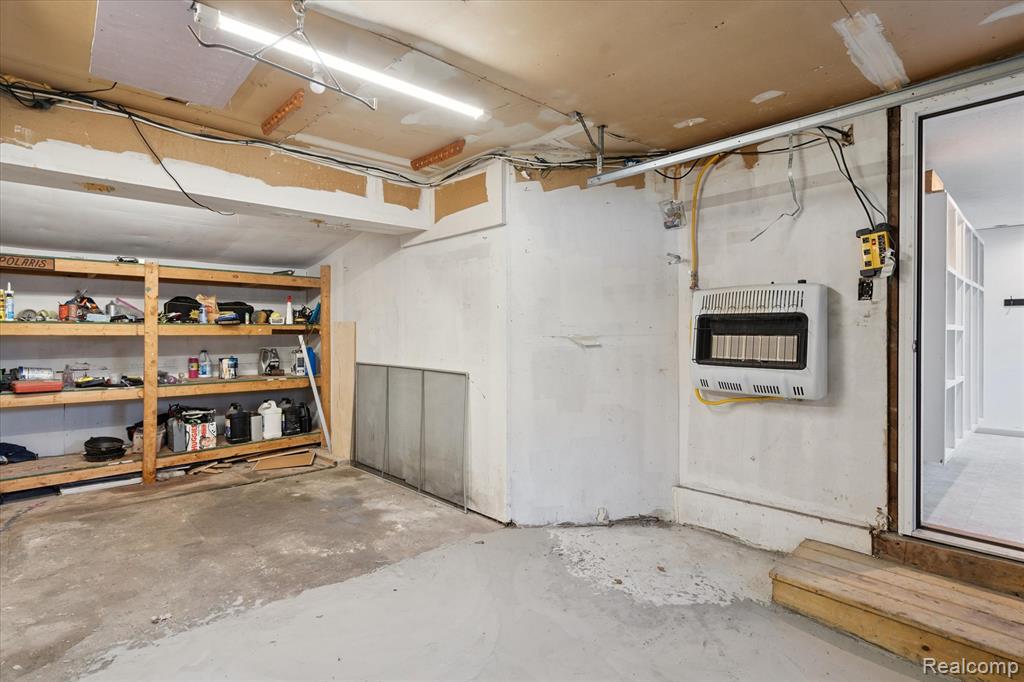131 W South Street, Williamston, MI 48895 — Photo 35