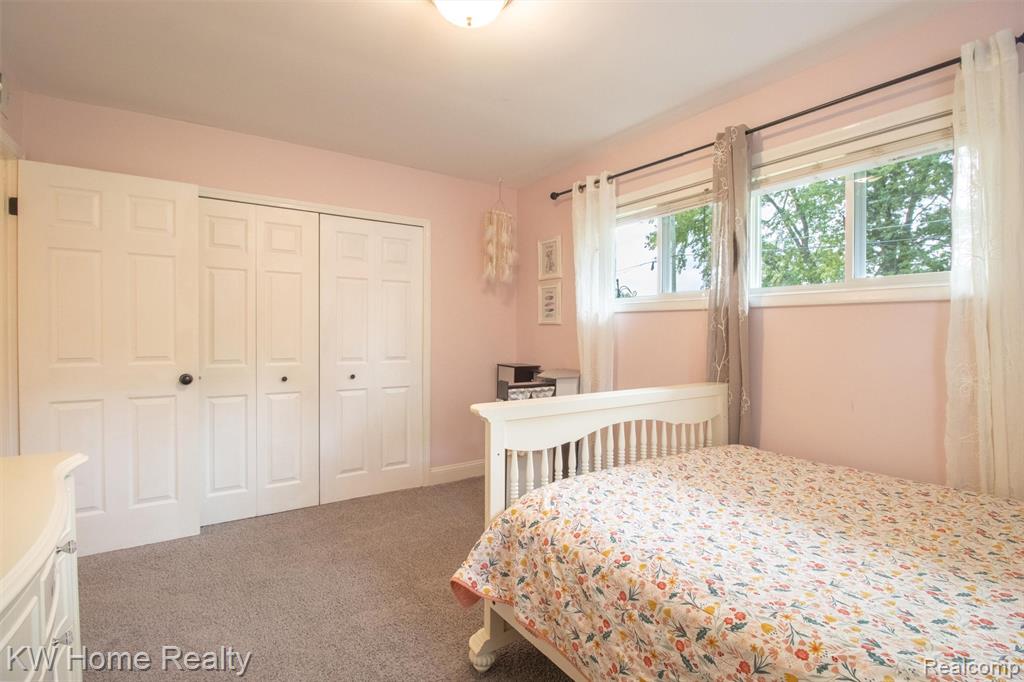 8648 Golfside Drive, Commerce Twp, MI 48382 — Photo 17