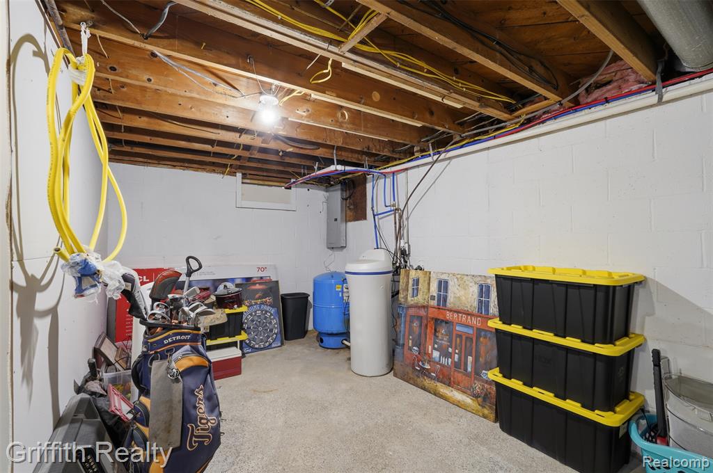 9198 Silver Lake Road, Linden, MI 48451 — Photo 31