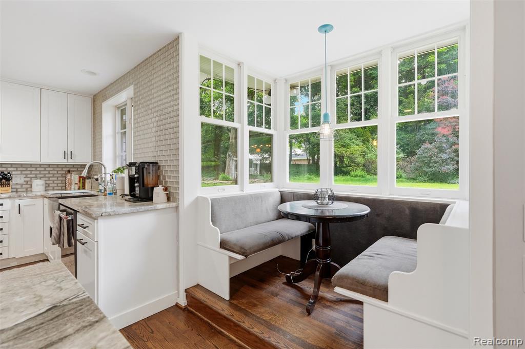 27310 Crestwood Drive, Franklin, MI 48025 — Photo 15