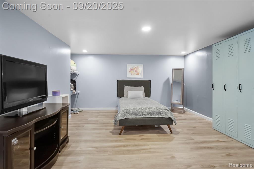 46457 Peach Grove Avenue, Macomb, MI 48044 — Photo 32