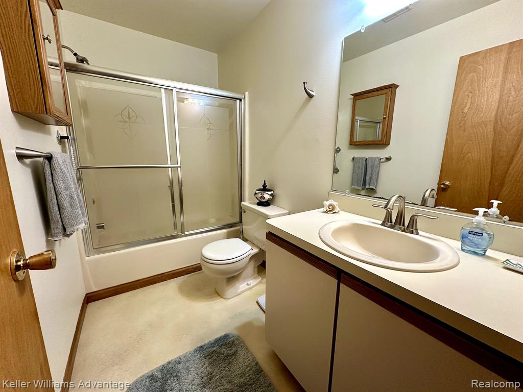 24297 Simmons Drive, Novi, MI — Photo 23