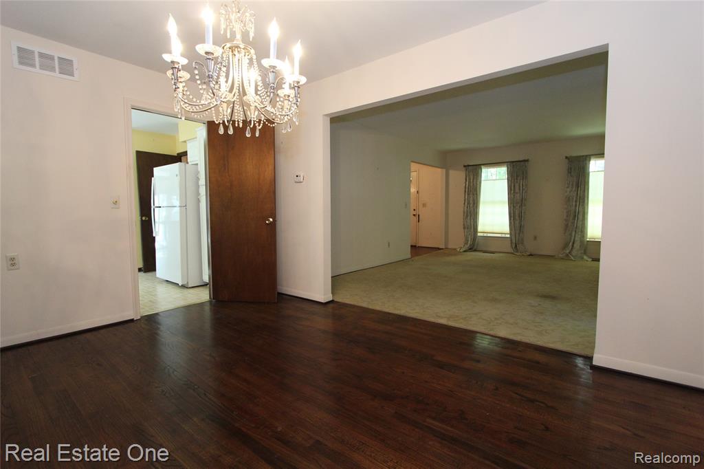3961 Will O Way Lane, West Bloomfield, MI 48323 — Photo 8