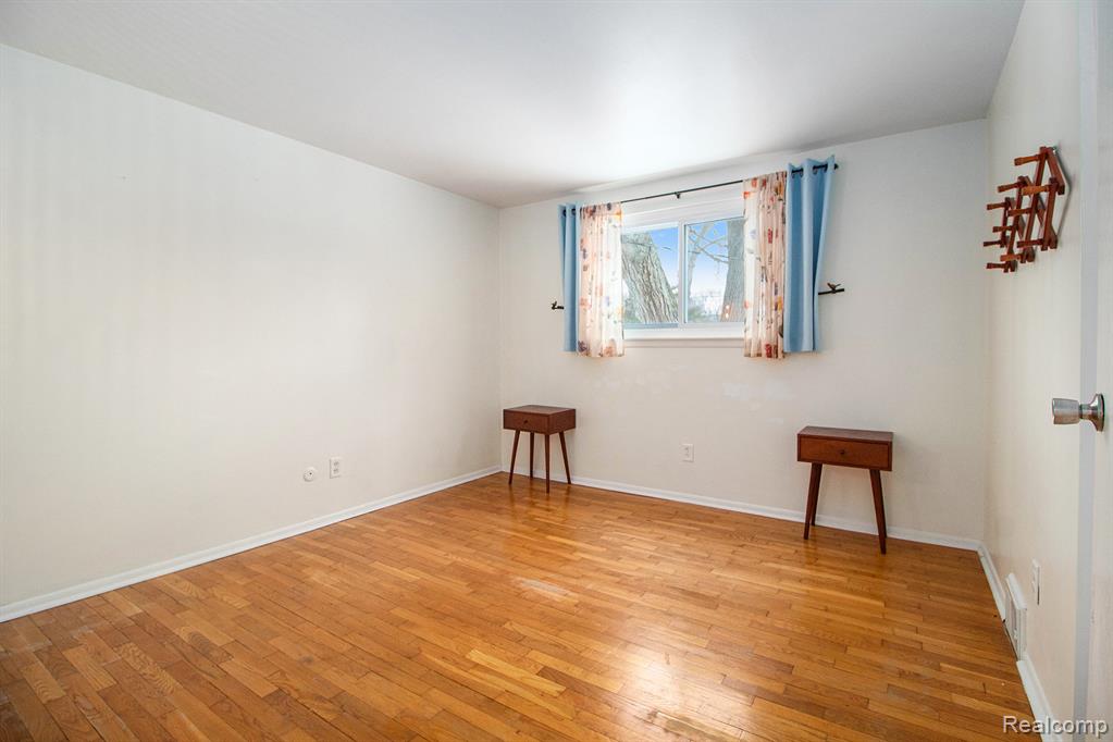 2869 Verle Avenue, Ann Arbor, MI 48108 — Photo 12